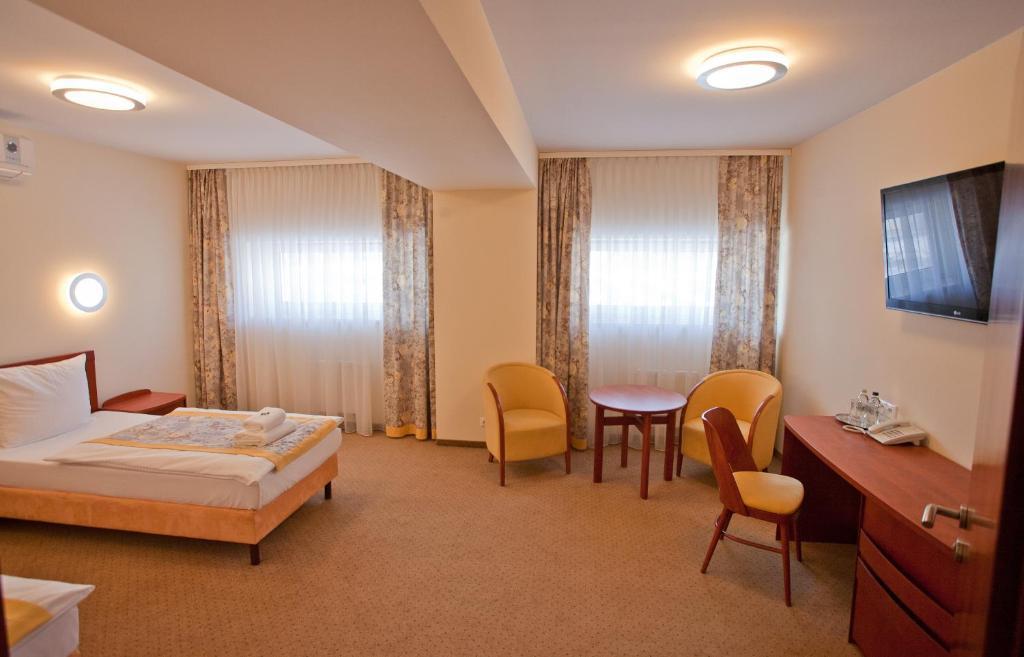 Rubin 3* Lodz (Lodz)
