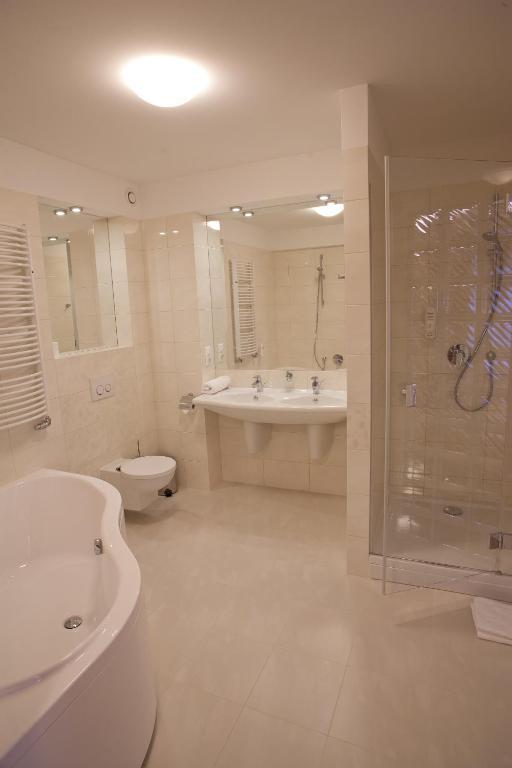 Rubin Hotel Lodz (Lodz)